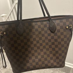 Authentic Louis Vuitton Neverfull MM