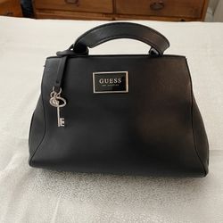 Bag Guess 