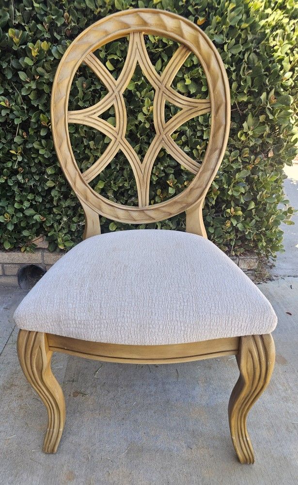 Chairs 50 Each 4 Available Matching Set Bernhardt Furniture Rendition Collection set 4 chairs in the spider web design antique maple finish