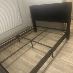 Bedroom Set For Sale