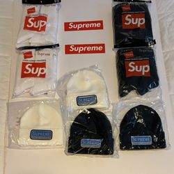 Supreme Socks And Accessories 