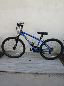 Gravity Basecamp Mountain Bike 26 In Bike