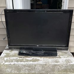 LG TV 42 inch