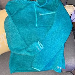 Under Armor Womens XL Pullover