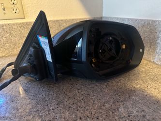 AUDI Q8 side mirror