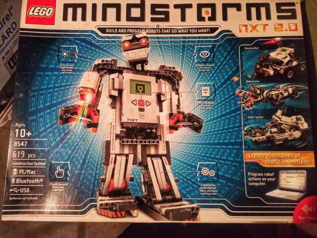Highly Desirable LEGO Mindstorms NXT 2.0 8547 New In Box - Discontinued Set.