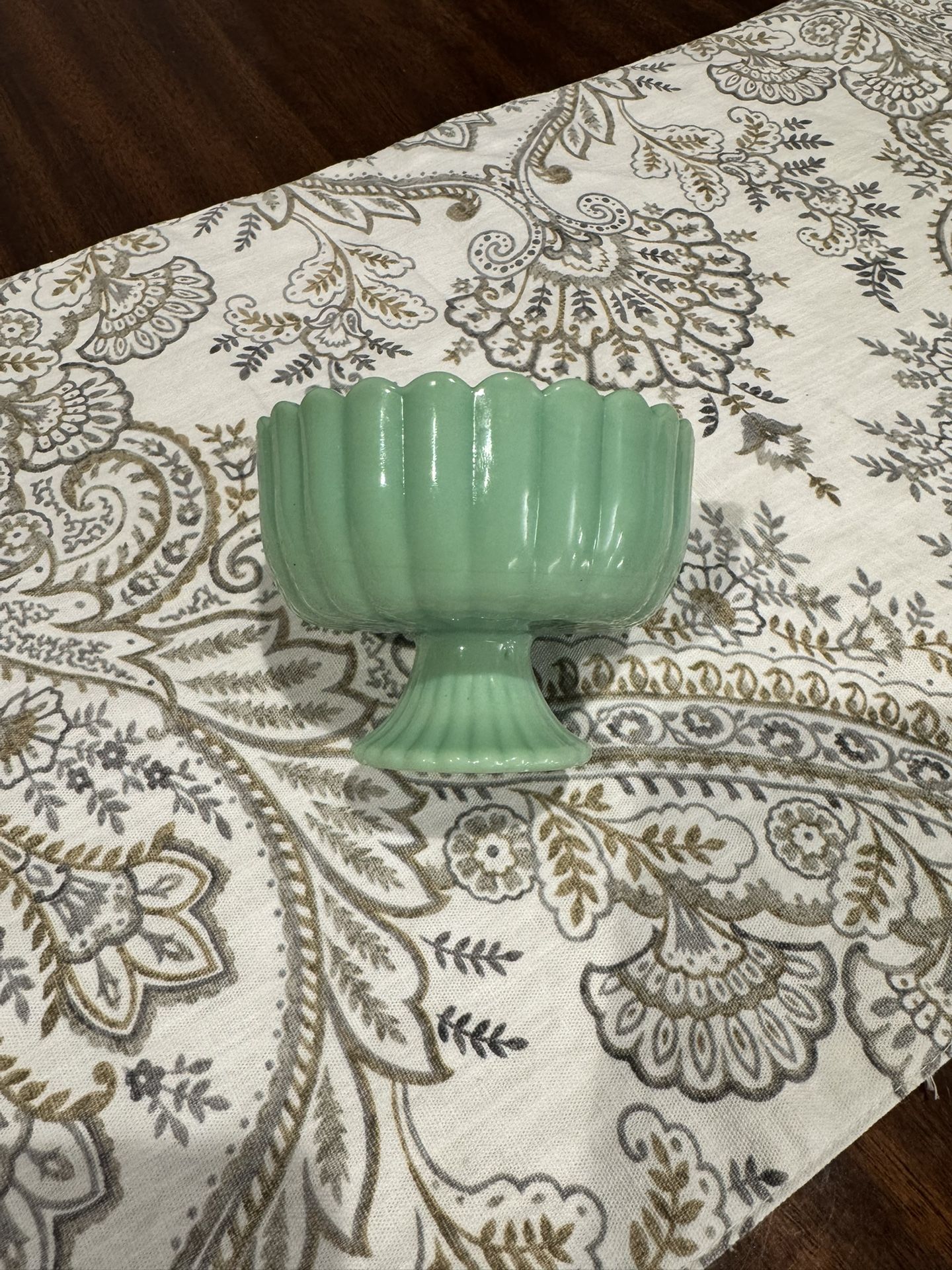 Mini Jadeite Pedestal Dish