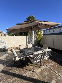 Patio Furniture Set With Umbrella 