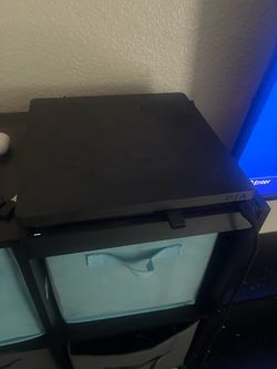 Sony PS4 Slim pro 1TB