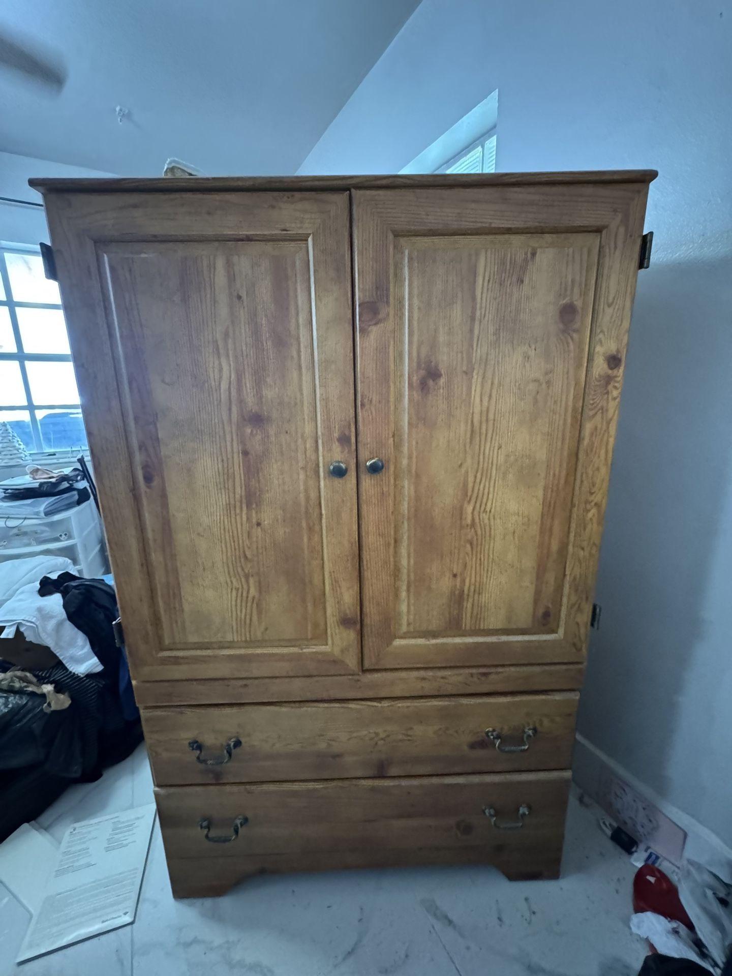 Dresser