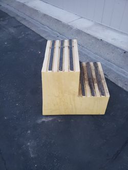 Step Ladder