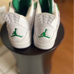 Metallic Green Jordan 4s
