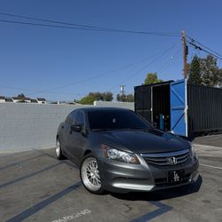 2011 Honda accord special addition