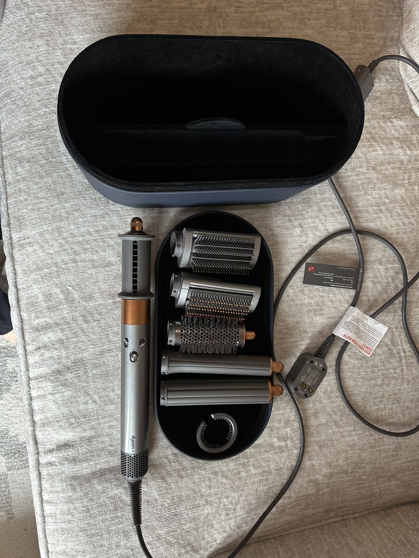 Premium Dyson Airwrap™ Multi-styler Complete Long | Nickel/Copper (Refurbished)