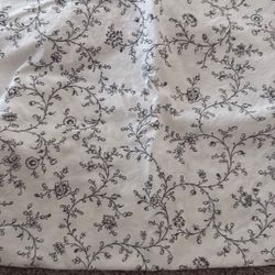 Queen Size Duvet And Two Standard Pillow Shams