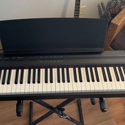 Yamaha P105 