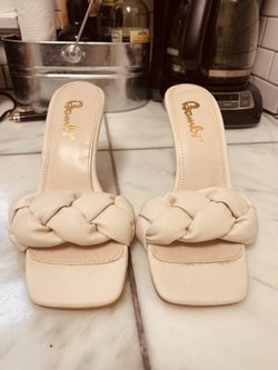 Heels Women Beige Size 6 Or 36