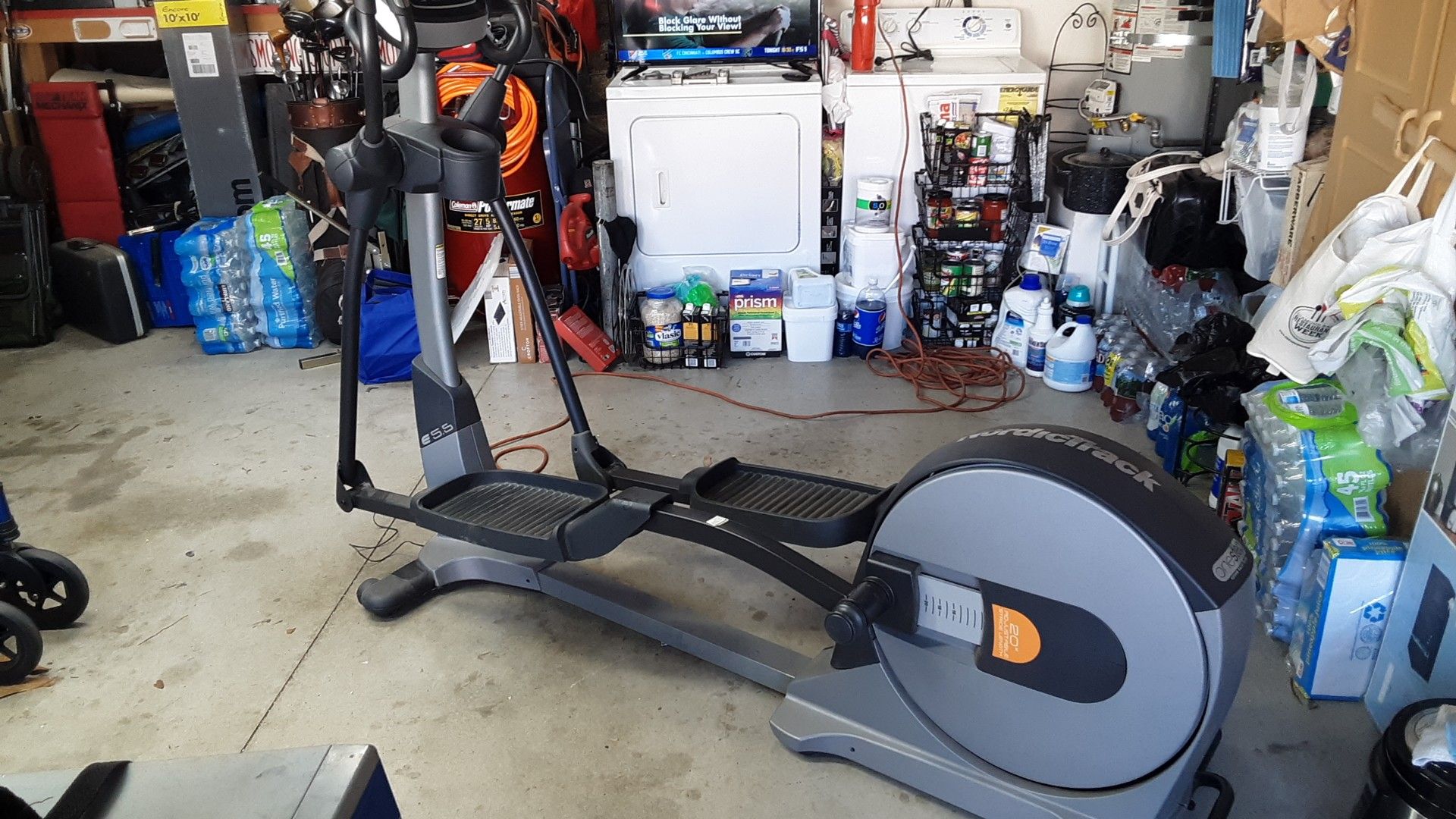 NordicTrack Elliptical e5.5 Exercise Machine