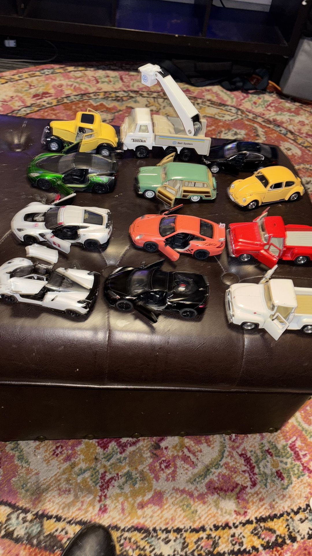 12 1:38 Die Cast Collectors Cars Lot