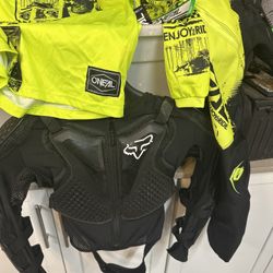 Youth Fox And O’Neil Riding Gear