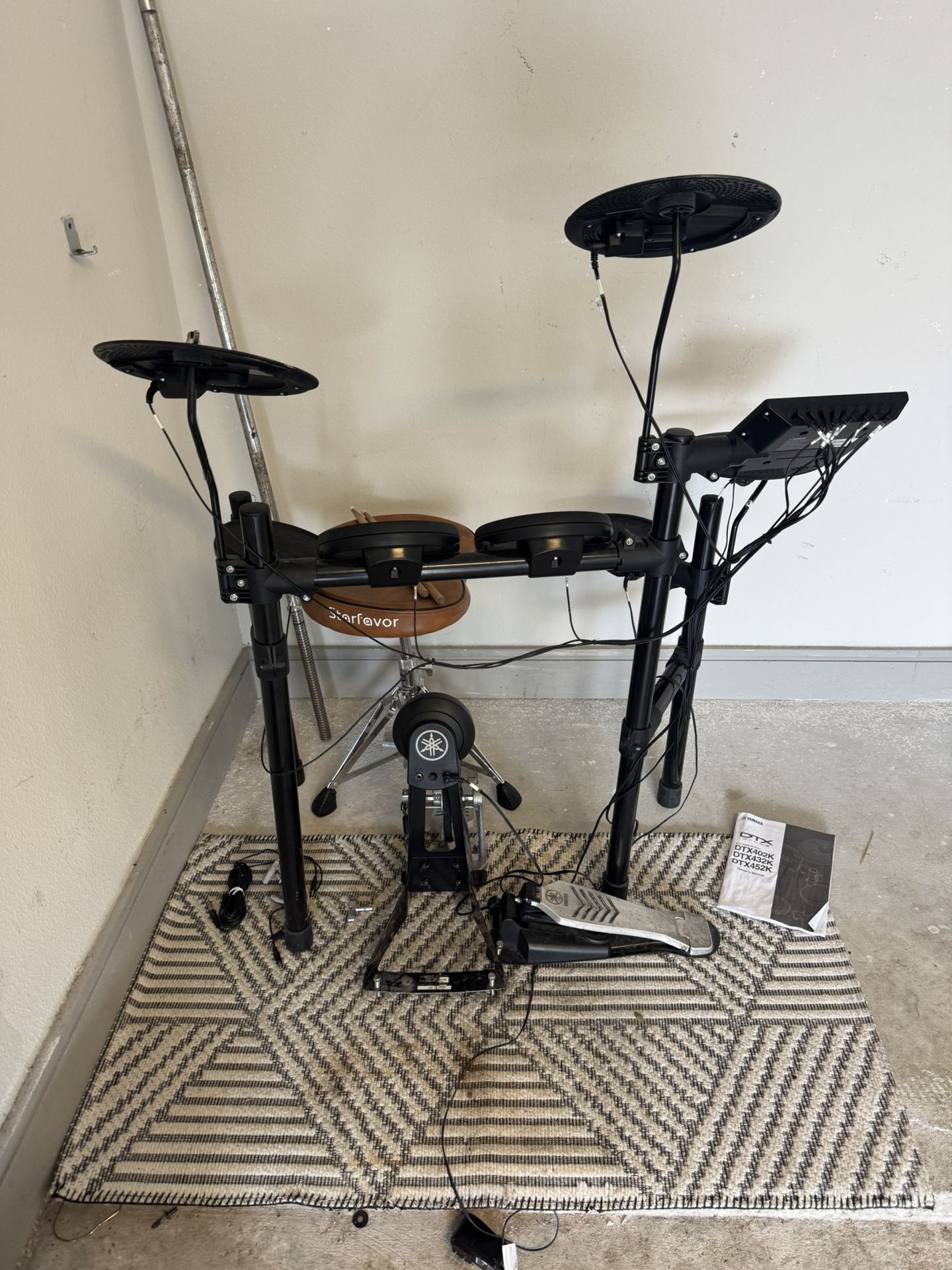 Electric Drum Set And seat