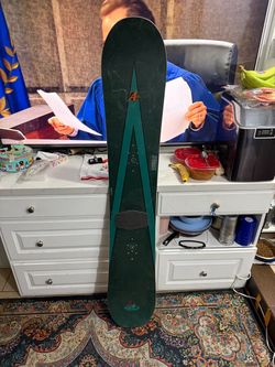 Burton vintage air 6.1 snowboard 155cm great condition