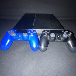 PS4 500gb Two Controllers (Throw Prices!) NOT FREE!