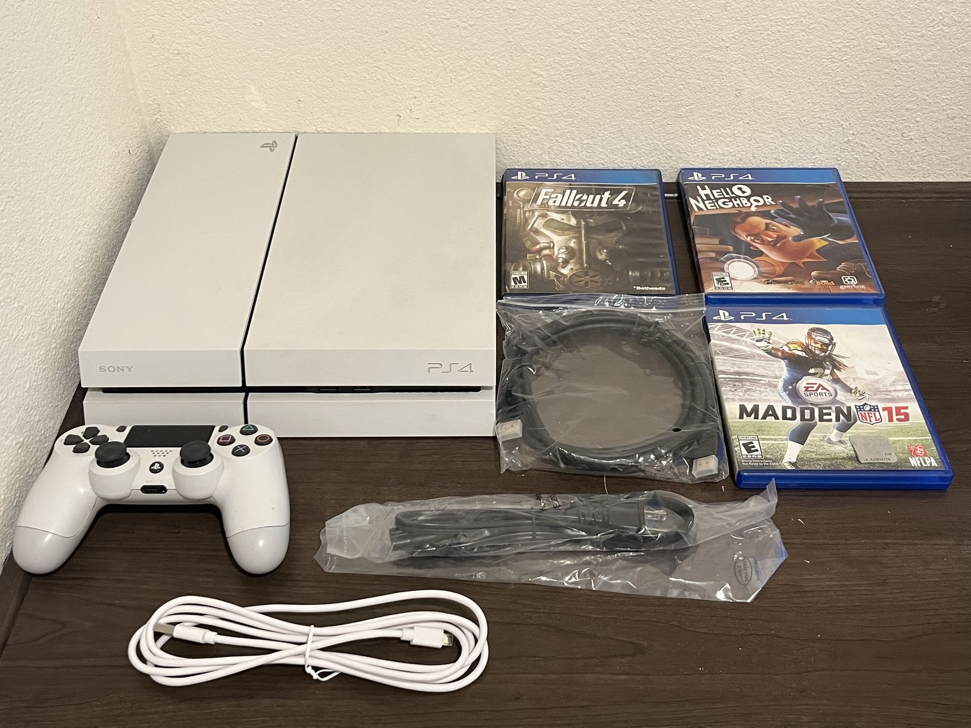 Limited Edition Glacier White PS4 500gb Video Game Bundle