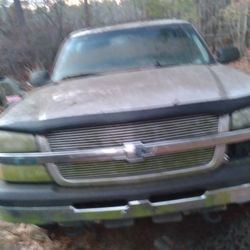 2004 CHEVY AVALANCHE  SELLING PARTS ONLY RUNNING GRAE SOLD