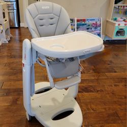 Peg Perego Tatamia High Chair