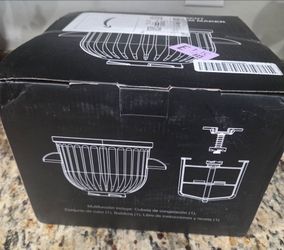 Ice cream maker