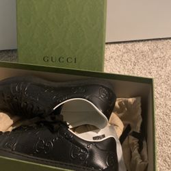 Gucci Shoes for Sale in Houston, TX - OfferUp