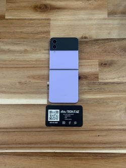 📱 Galaxy Z Flip4 | 256GB | Purple | Unlocked (Any Carrier)