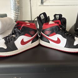 Jordan’s Size 8 In Men 