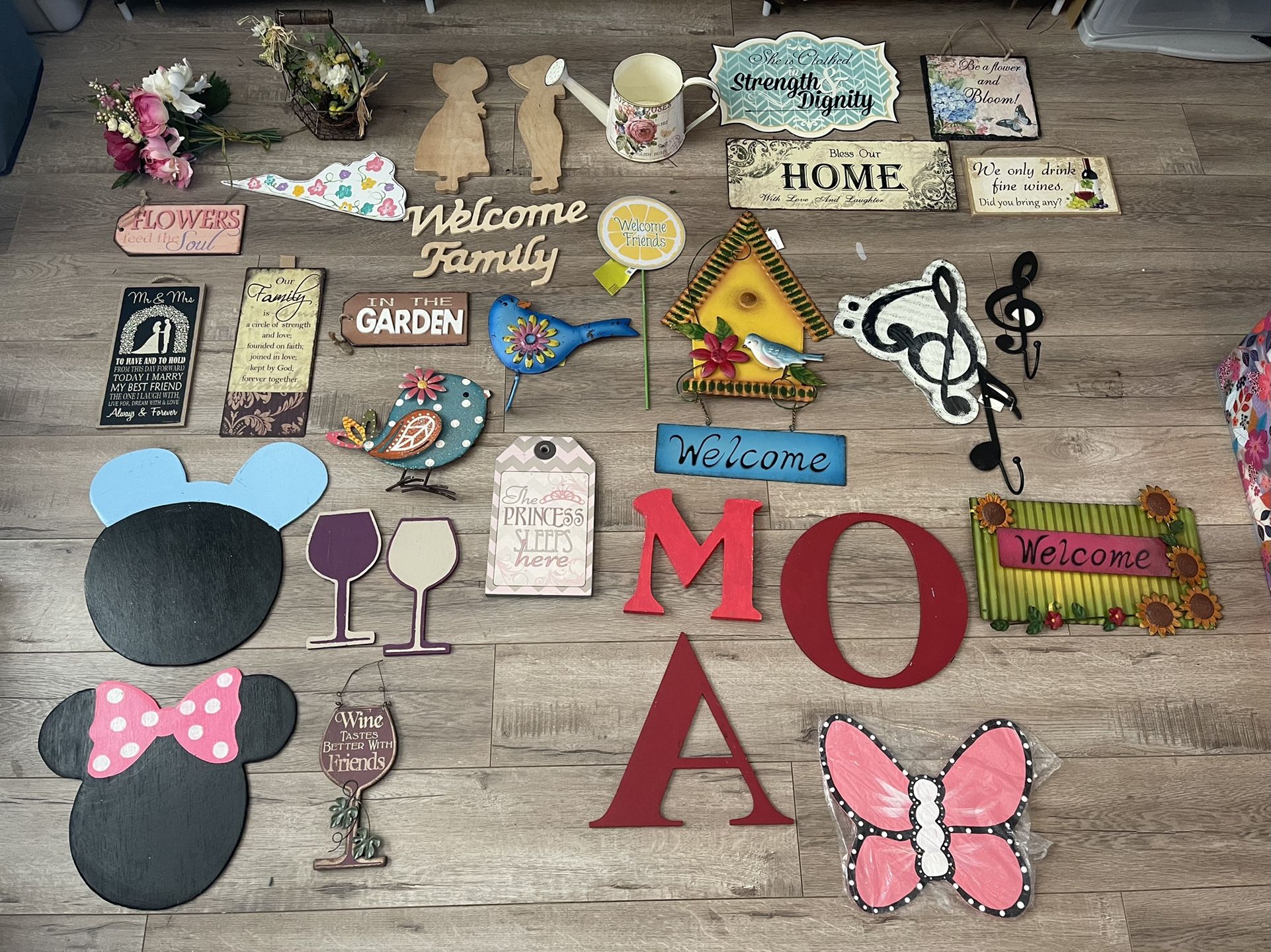 Craft Signs/supplies