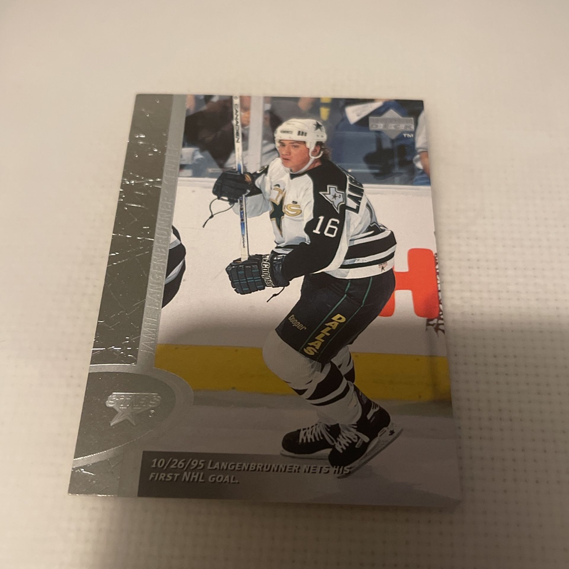 Hockey Upper Deck 1996 Jamie Langenbrunner #48