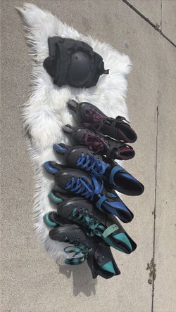 Roller Blades Women size fits 6-9. Childs size fits 1-4