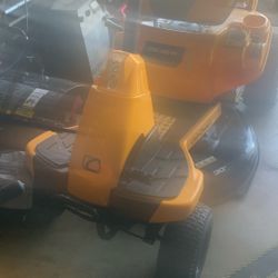 Mower new cub cadet 30 inch hydrostatic transmission