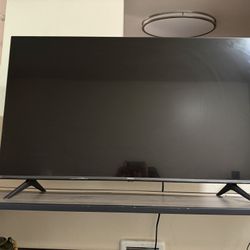 Hisense Smart TV 50”