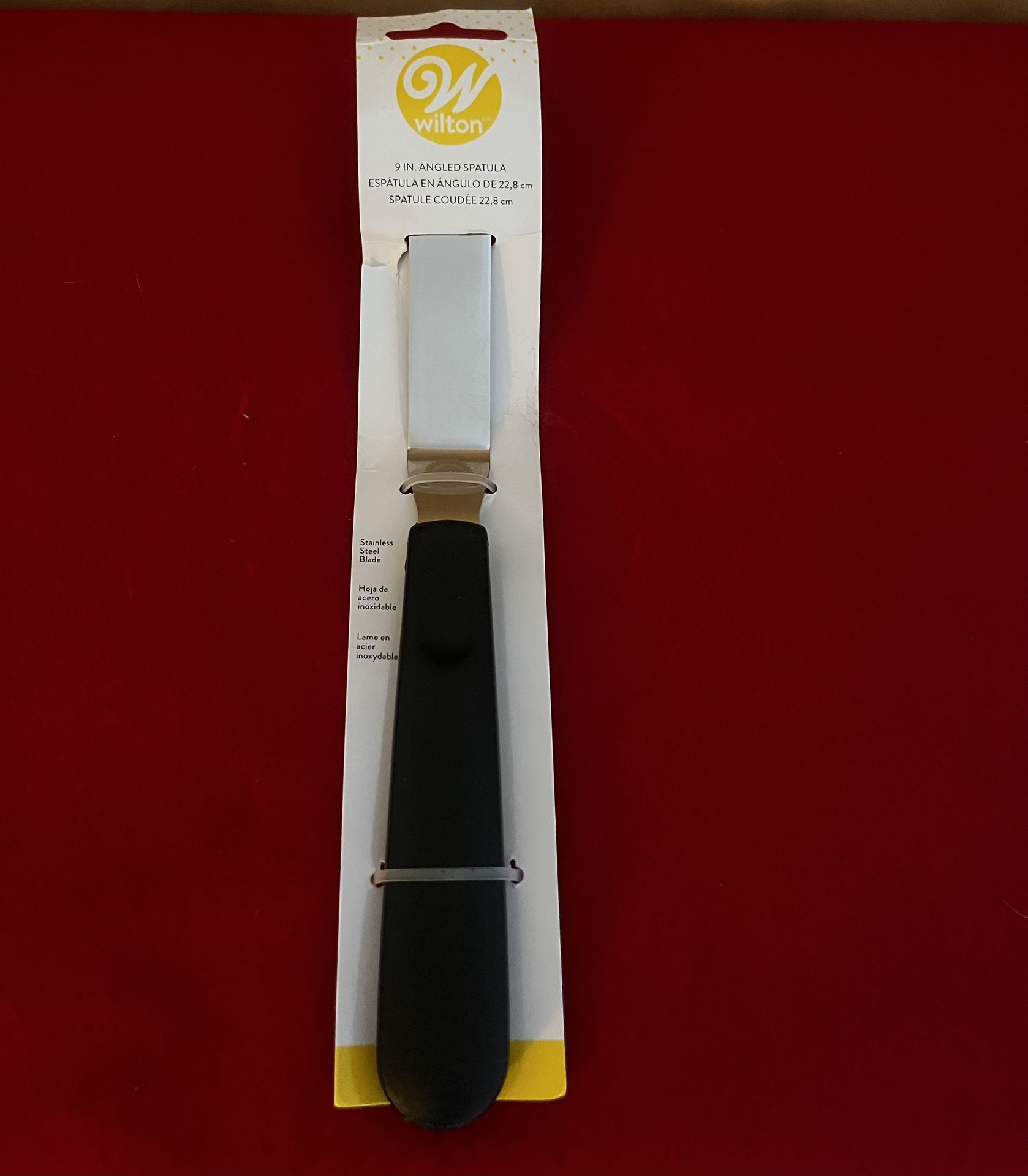 Wilton 9” Angled Spatula