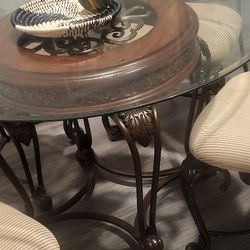 BEAUTIFULLY crafted Glass And Wood Dinning Table