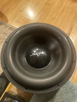 Skar Audio zvx-15 v2 subwoofer dual 1ohm