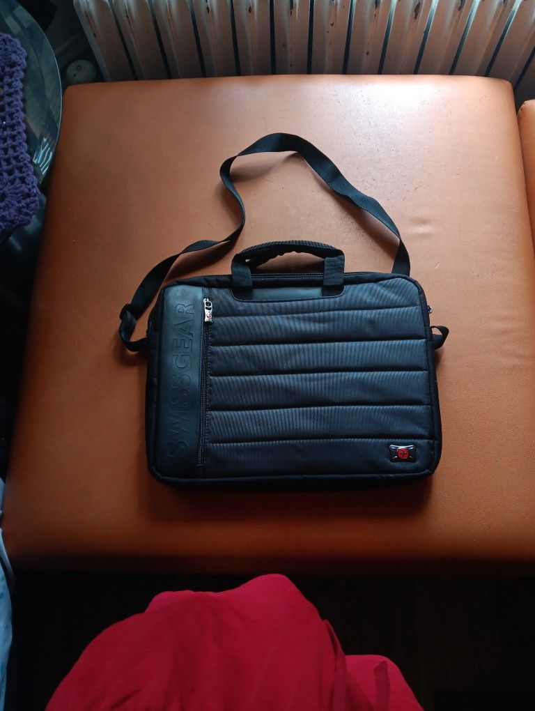 Brand New Laptop Bag 🎒