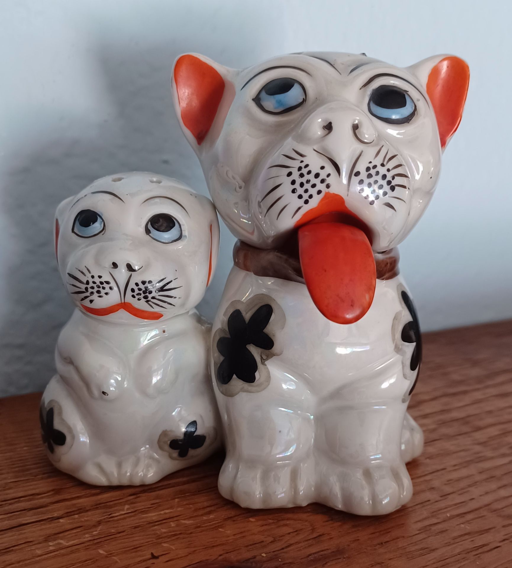 #1569, Antique Bonzo/puppy s/p set
