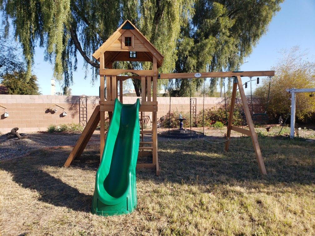 Grand Chateau Swing Set By Backyard Adventures 