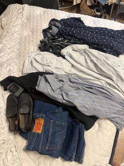 Mixed Men's Clothing and Shoes Bundle/ Ropa de hombre