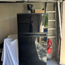 Working Fridge and Microwave