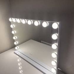Vanity Mirror - LED Lights 