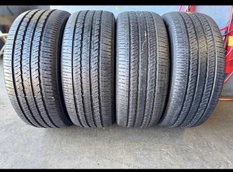 265 50 20 Tires Con 80% De Vida Las 4 de la marca Michelin