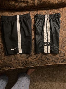 Nike Size 5 Shorts Black (2)